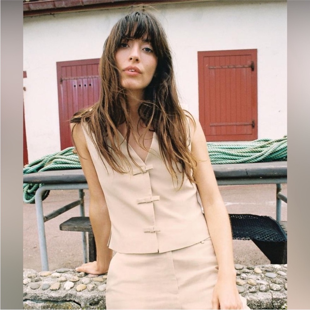 Zara Beige Bows Linen Blend Vest